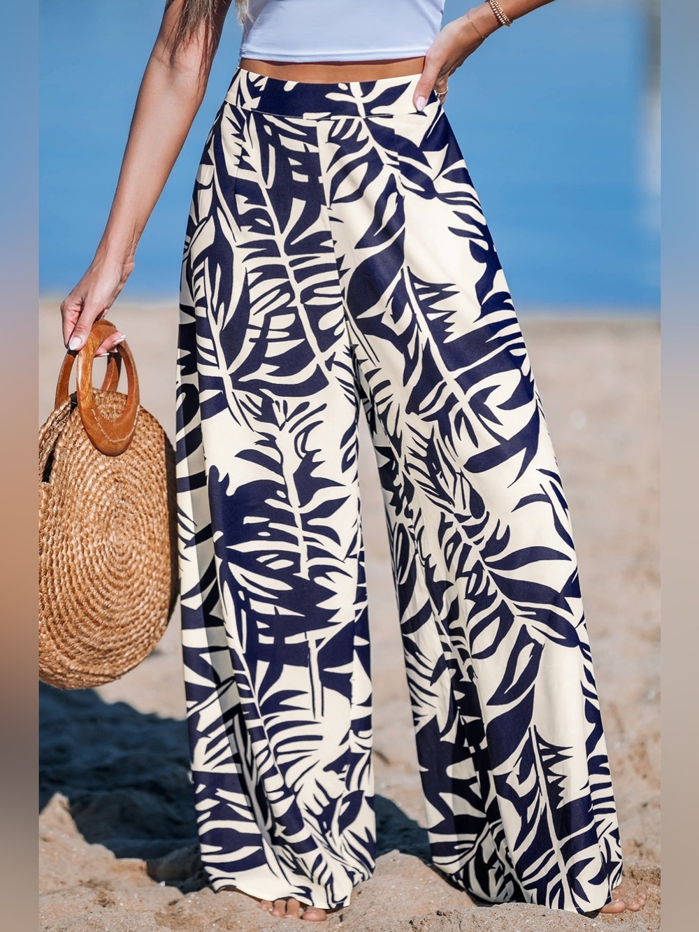 Cupshe Blue White Tropical Floral Wide Leg Pants Size Small $27